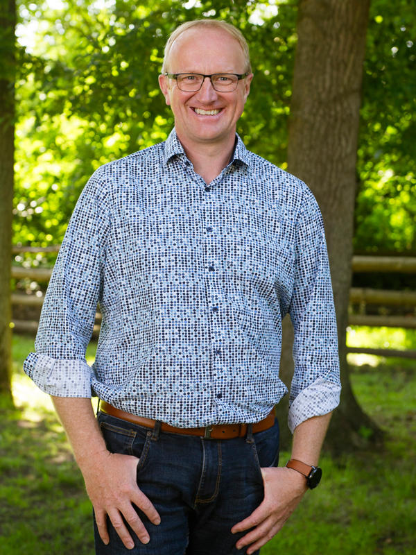  Ulrich Eikenhorst